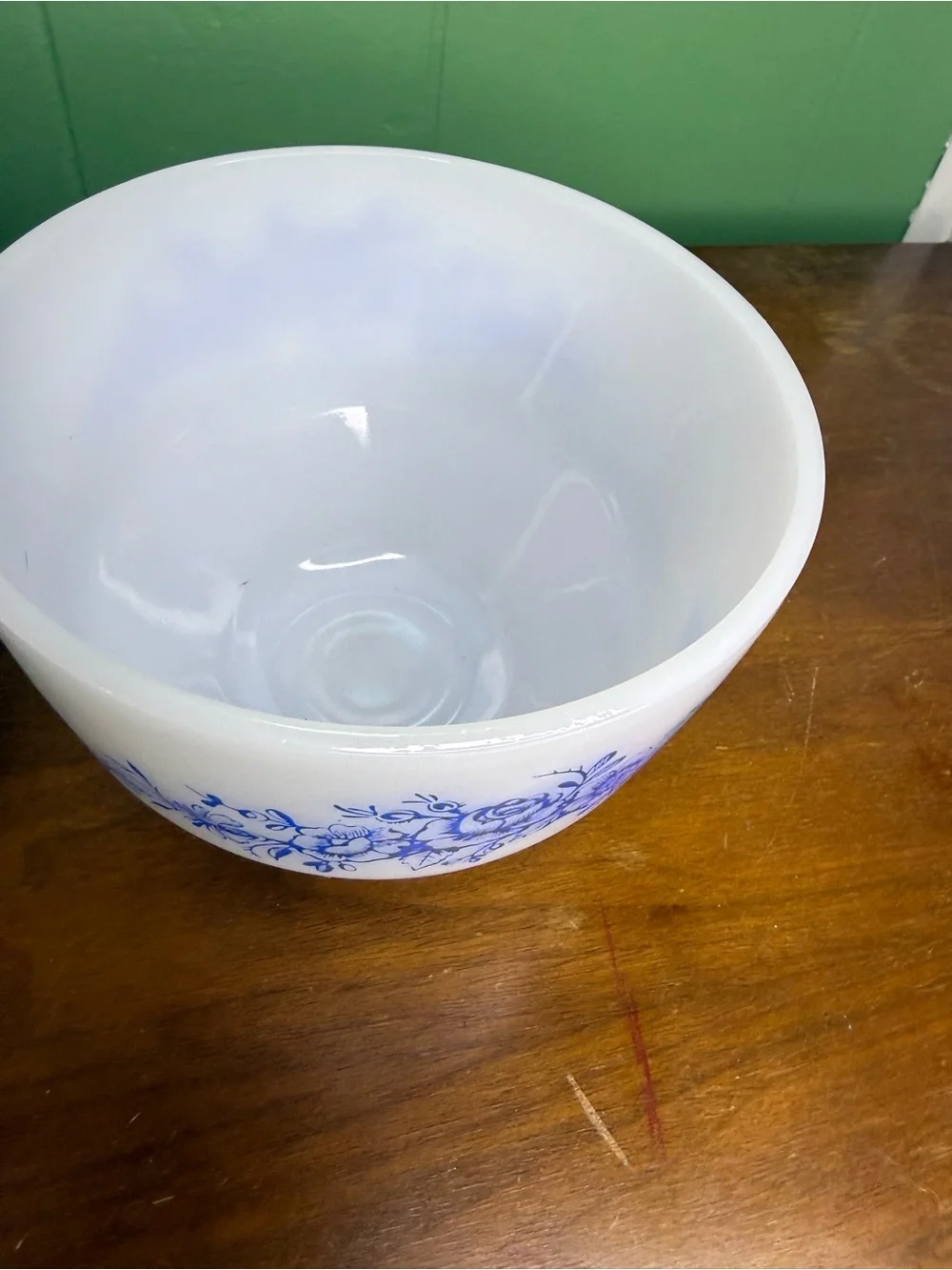 vintage Federal Glass mixing bowl featuring a 